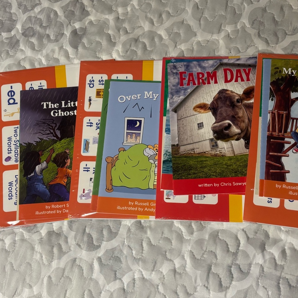 5 Hooked on Phonics Children's Book Set with Colorful Covers